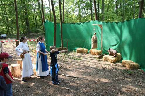 Am Limes grenzenlos 2006: Bogenschießen